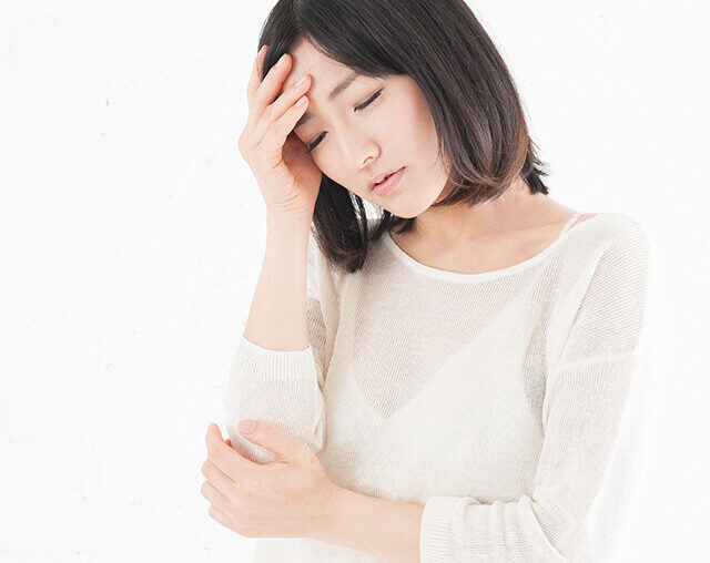 豊中駅前さかい内科・循環器クリニックによる更年期障害の解説。ホットフラッシュがないタイプの更年期症状にも対応する内科的ケアとプラセンタ療法を紹介。